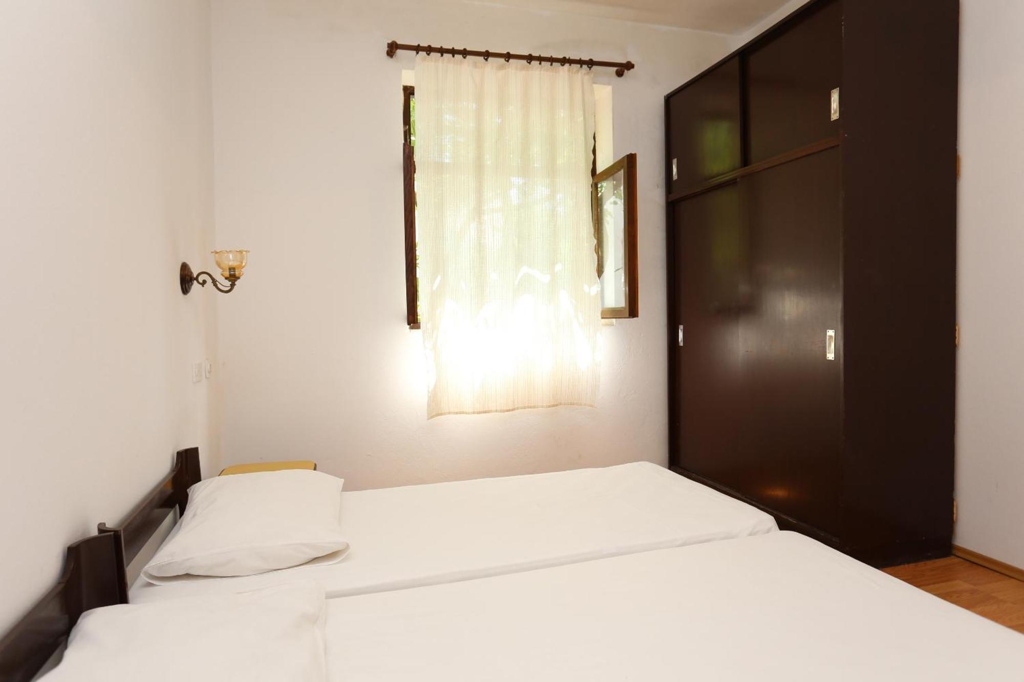 Apartments By The Sea Luka Dubrava, Peljesac - 284 Janjina Szoba fotó
